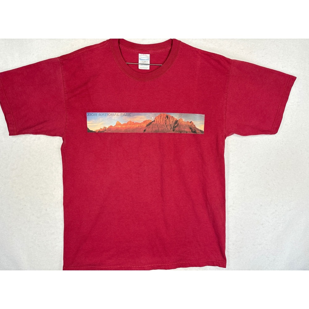Vintage Zion National Park T Shirt Red Gildan Ultra Cotton Graphic Tee Large